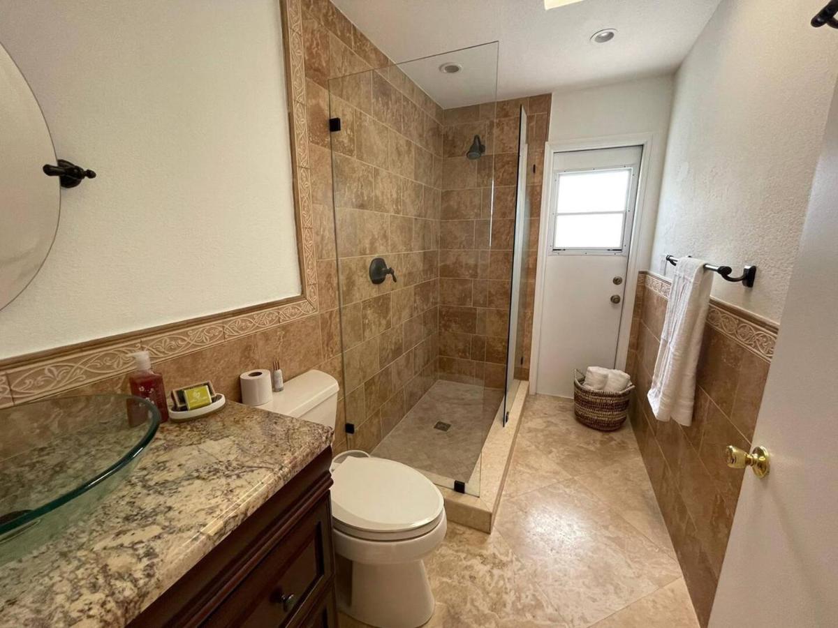 Kendall Keys Oasis Home W/ Pool, Theater & Arcade Miami Bagian luar foto
