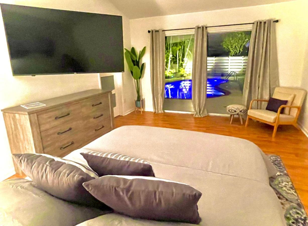 Kendall Keys Oasis Home W/ Pool, Theater & Arcade Miami Bagian luar foto